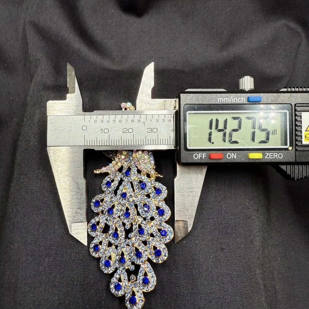 Vintage Style Peacock Bird Blue Rhinestone Crystal Cyan Bird Brooch Pin Pendant